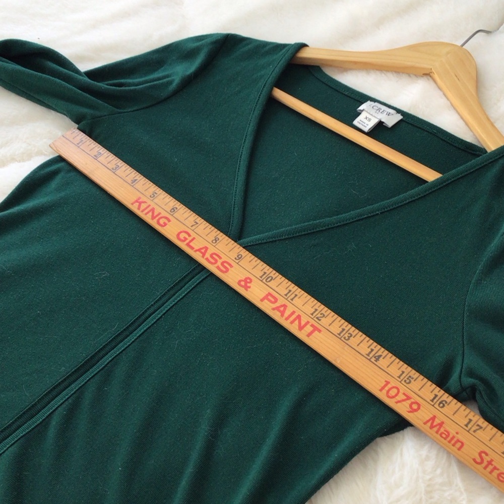 J.Crew Deep Emerald Green V-Neck Blouse XS - Picture 3 of 14